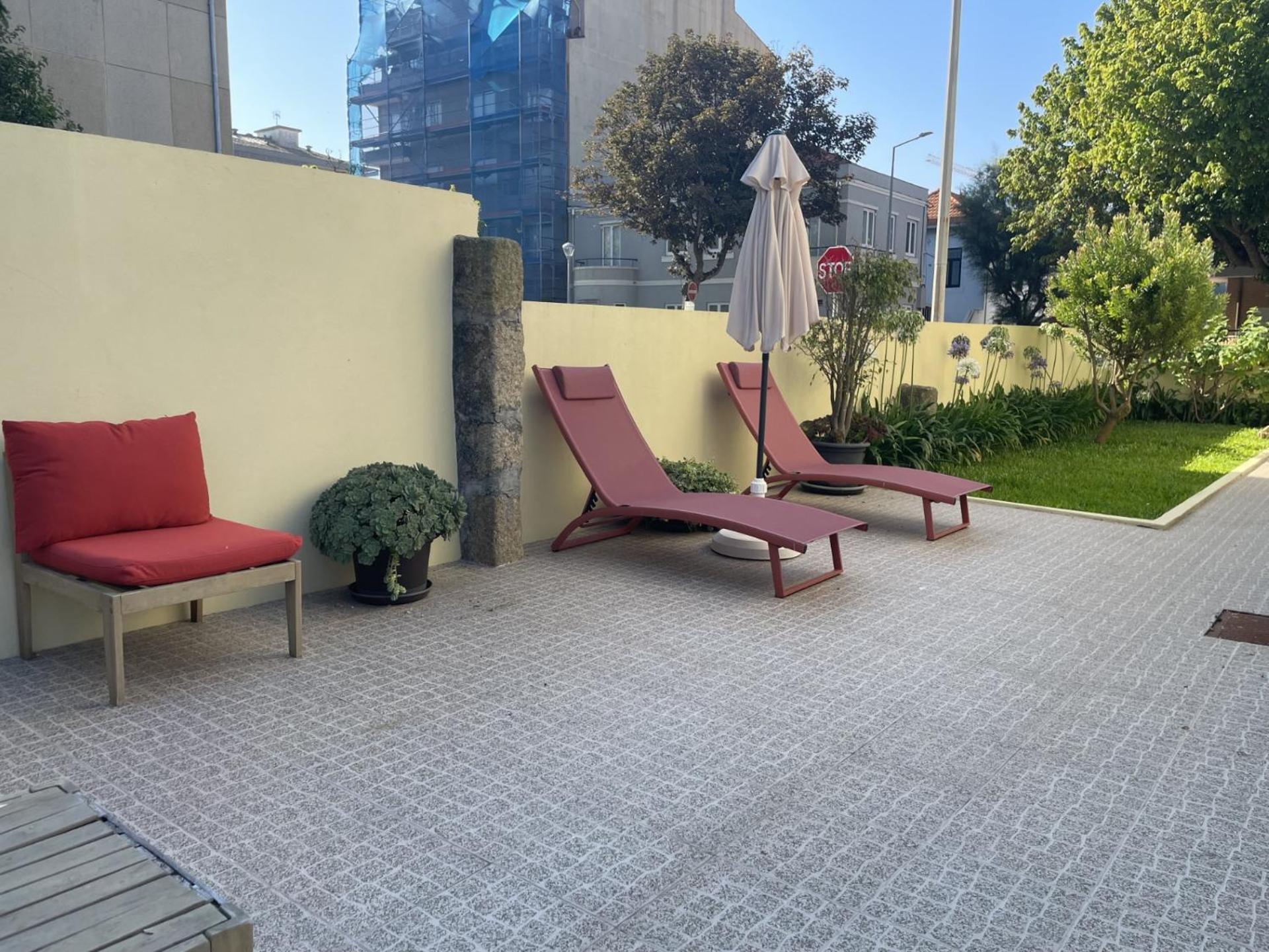 Albina'S Guest House レサ・ダ・パルメイラ エクステリア 写真