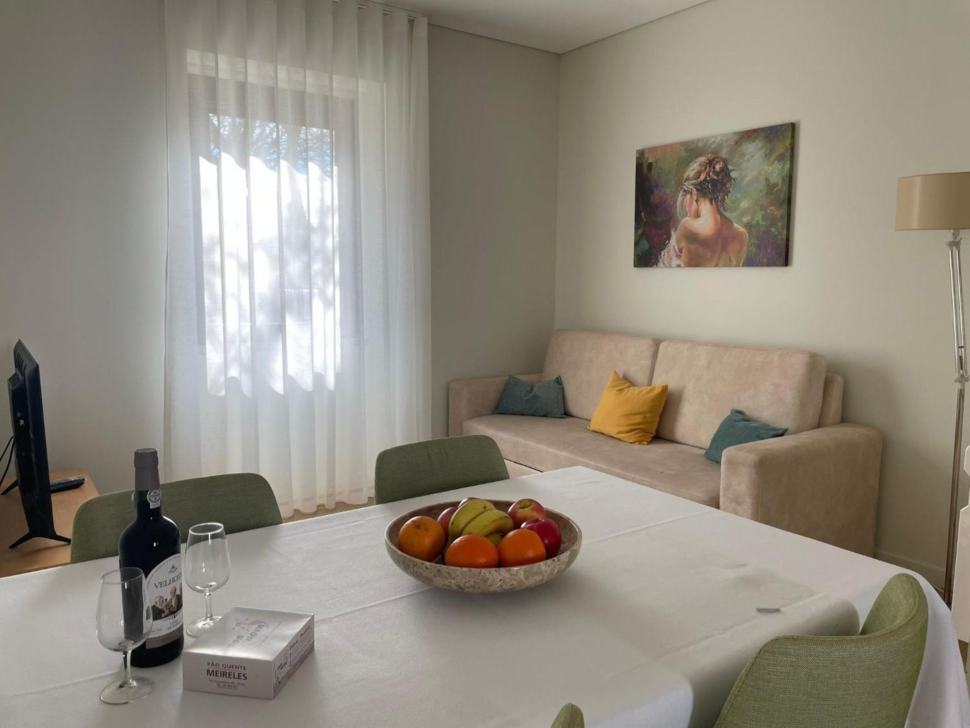 Albina'S Guest House レサ・ダ・パルメイラ エクステリア 写真